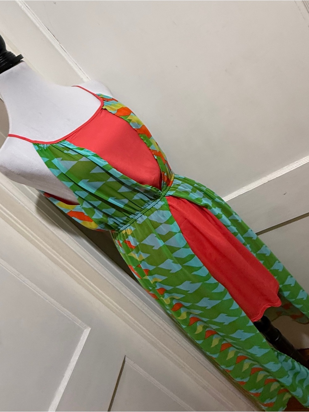 ezra Green & Coral Geometric Sleeveless Maxi Dress Large
